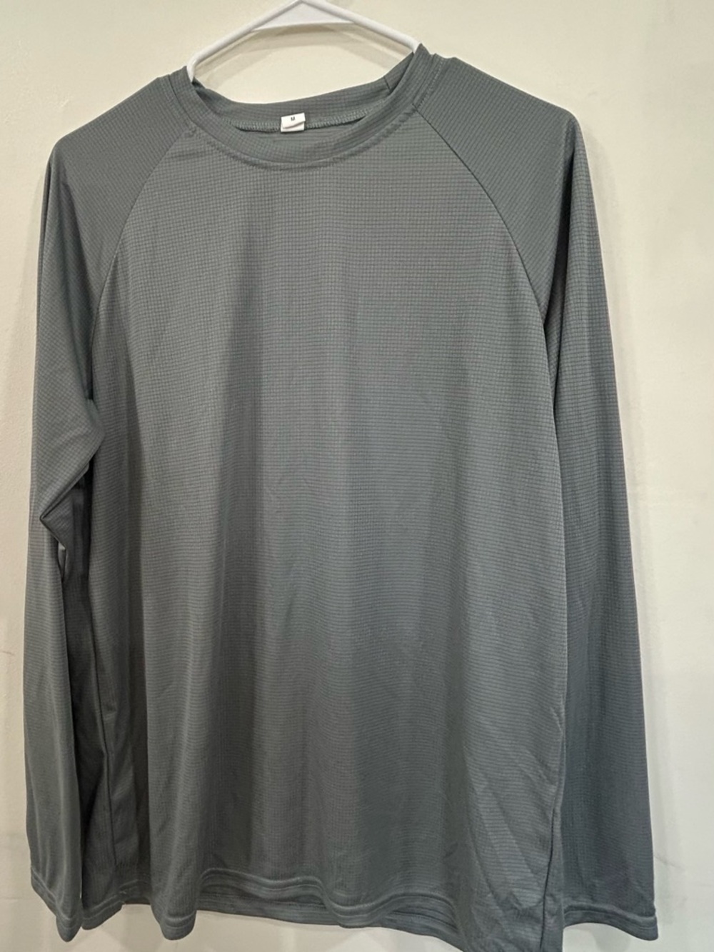 bundle 3 pcs NWOT Long-Sleeve Crew Neck size M - Picture 5 of 9